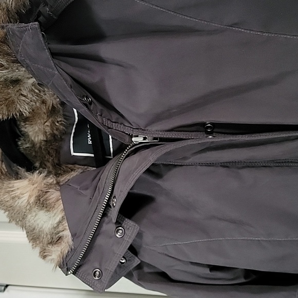 RW & CO. Faux Fur Parka - Picture 14 of 14